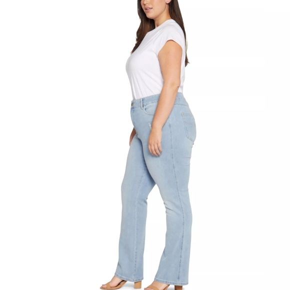 Host Pick NWT SEVEN7 JEANS Bombshell High Rise Bootcut Plus Size - Picture 4 of 11
